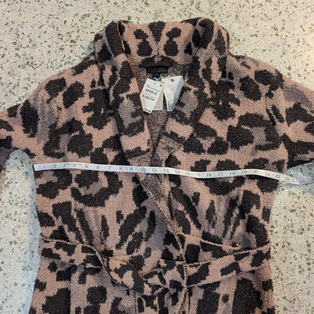 NWT Barefoot Dreams Cozy Chic Leopard Print Robe - Picture 7 of 8